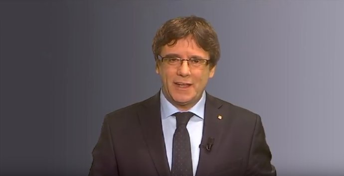 Missatge sobre la investidura de Carles Puigdemont a les xarxes socials