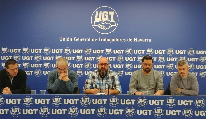 Representants de la UGT, CCOO i CCT 