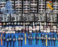 Once detenidos de una organización especializada en robos en establecimientos de móviles