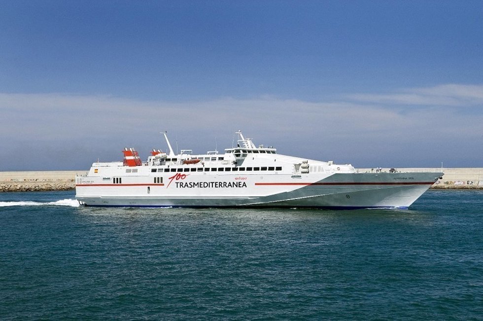 Trasmediterranea comienza a operar desde Gandia en semana santa