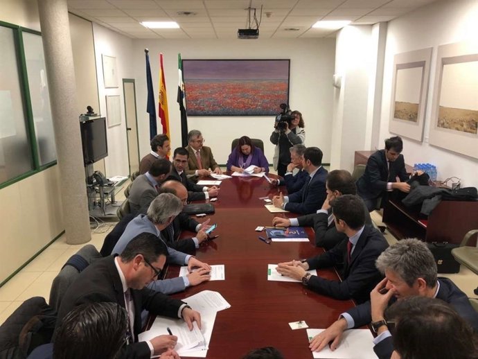 Firma de los préstamos para la sequía