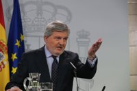 El Gobierno pide a Torrent "buscar soluciones" y se guiará por el informe del Parlament sobre los plazos