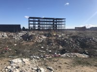 Villacís pide al Ayuntamiento que limpie el vertedero ilegal de Fuencarral y lo convierta en zona urbanizable