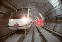 La línea 9B de Metro recibirá una inversión de 26 millones hasta 2029 y se incrementará la capacidad de trenes un 17%