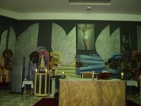 Critican la retirada de dos obras de Eugenio Chicano del altar de la iglesia del Santo Ángel de Málaga