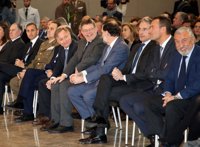 Puig reivindica ante Rajoy que la Comunitat es "una tierra que ha dado mucho y reclama atención"