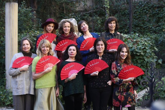 Abanicos para reivindicar el papel de la mujer en la gala de los Goya