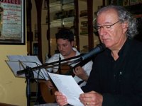 El poeta Antonio Cano participa este lunes en el ciclo de los 'Lunes Literarios' de Circus Murcia