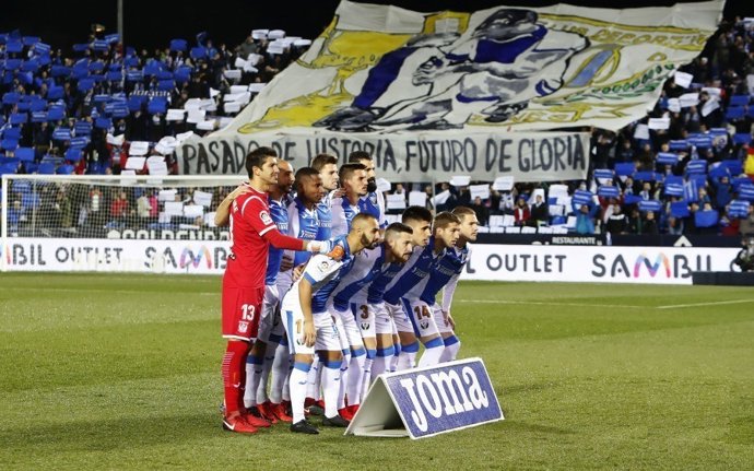 El Leganés antes de un partido en Butarque