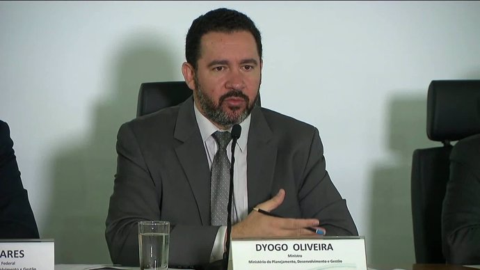 Dyogo Oliveira