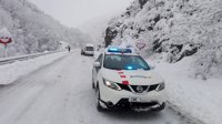 Afectaciones en varias carreteras catalanas este lunes por la nieve