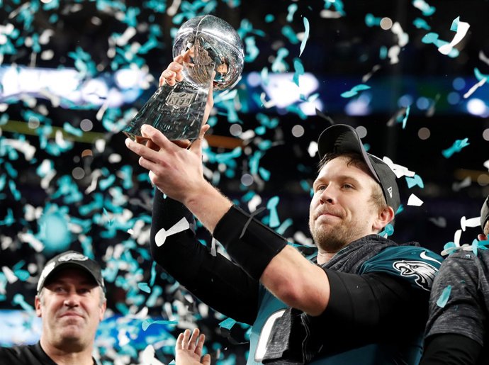 Nick Foles Philadelphia Eagles New England Patriots Super Bowl LII