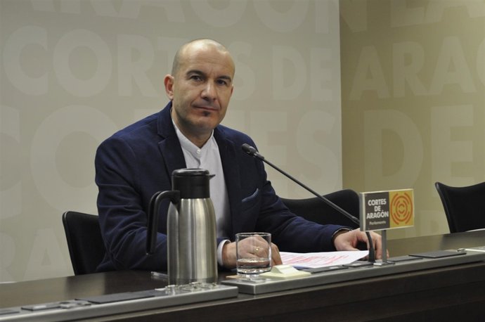 Carlos Gamarra, diputado de Podemos