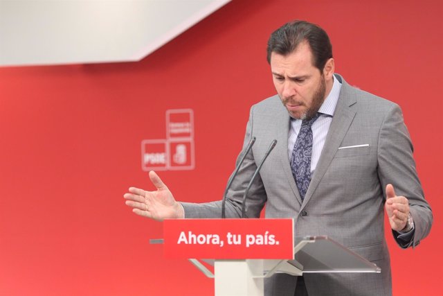 Rueda de prensa de Óscar Puente tras la Permanente del PSOE