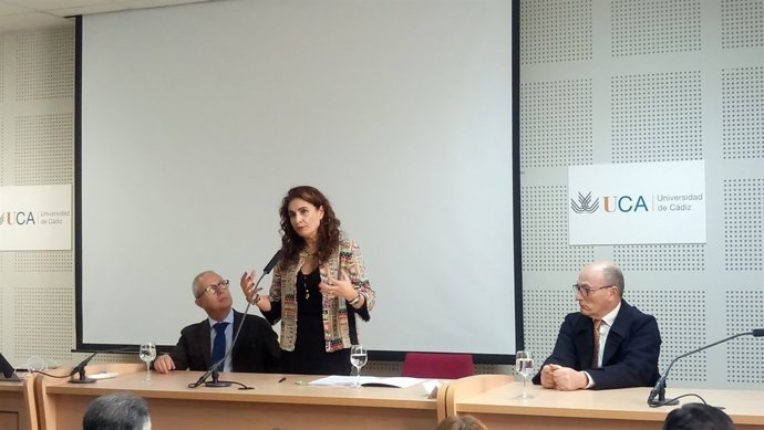 La consejera de Hacienda, María Jesús Montero, en un acto