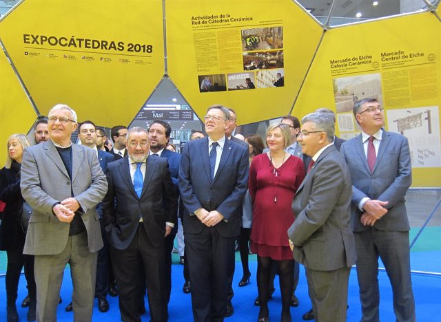 Ribó, González, Puig, Salvador y Climent en la inauguración de Cevisama         