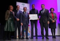 La empresa WUG Functional Gums gana los Premios EmprendedorXXI en Andalucía, impulsados por CaixaBank, Enisa y Junta