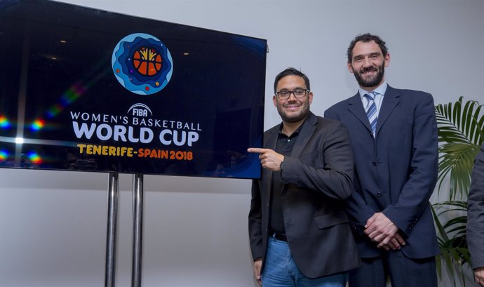Garbajosa presenta el logo de la Copa del Mundo de Tenerife
