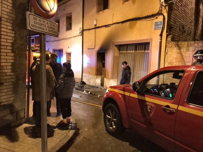 Incendio en la calle Cuesta Nueva de Gallur (Zaragoza)