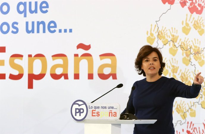 Soraya sáenz de santamaría en Málaga España nos une PP partido vicepresidenta  
