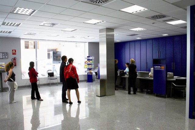 Oficina de Caixa Ontinyent.