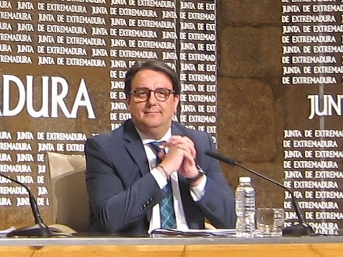 Consejero de Sanidad, José María Vergeles                       