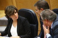 Santamaría ataca a Podemos por dar "lecciones" y pedir diálogo cuando Colau no lo practica en Barcelona