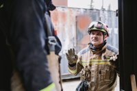 Una mujer fallecida y un hombre herido en el incendio de un piso en Roquetas (Almería)