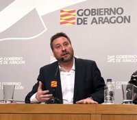 Soro advierte a Fomento de que sería "inadmisible" que el tren EVA no parara en Aragón
