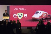 Santisteve solicita al ministro de Fomento que el futuro tren EVA tenga parada en Zaragoza