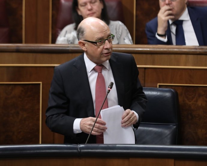 Montoro en la sessió de control al Govern central al Congrés