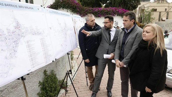 Más barrios, más Málaga Carlos Conde Francisco Pomares