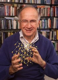 El Premio Nobel de Química Roald Hoffmann visitará la Hispalense del 20 al 27 de febrero