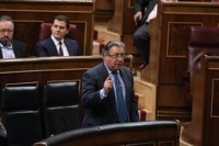 Policías y guardias civiles "desmienten" a Zoido y le reclaman que detalle su propuesta sobre equiparación