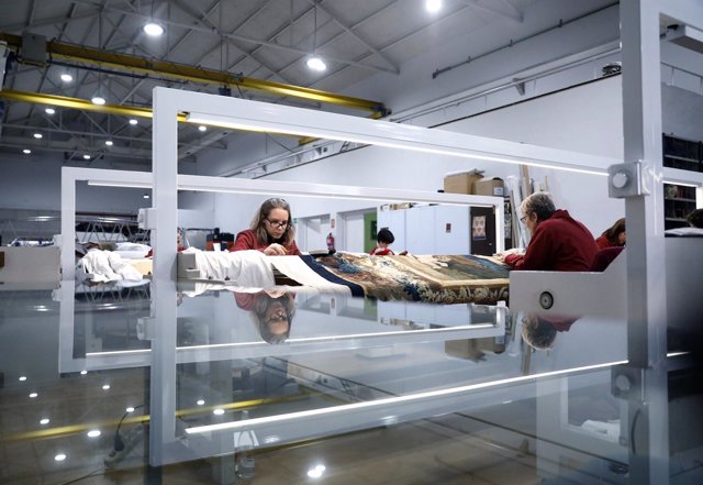 Ni (2018 02 07) Iberdrola Ilumina El Taller De Restauración De La Real Fábrica D