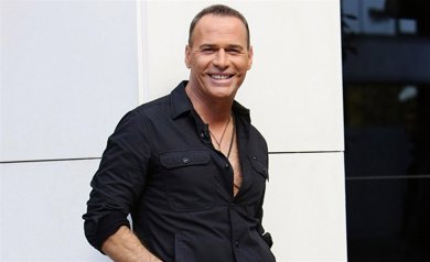 Carlos Lozano dinamita 'Sálvame' y se enfrenta a Mila, Belén y Chelo