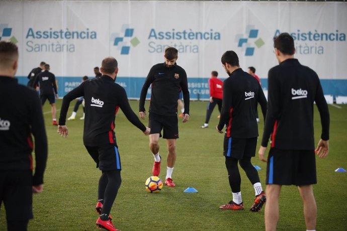 Gerard Piqué entrenamiento Barcelona