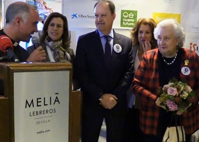 Doña Pilar analiza el 50 cumpleaños del Rey