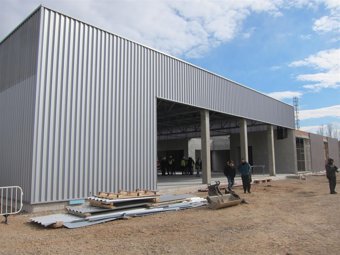 El nuevo parque se sitúa junto a las piscinas de C
