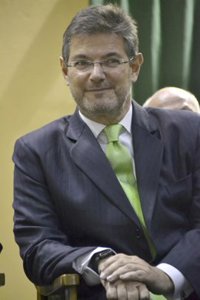 Catalá busca "implicar" al PSOE para lograr un acuerdo sobre la exigencia de Cs en la elección de jueces del CGPJ