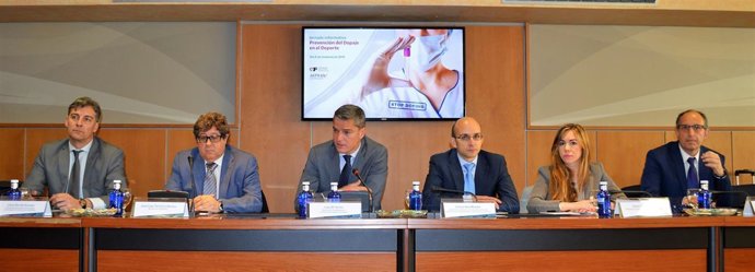 Luis Gil junto a José Luis Terreros