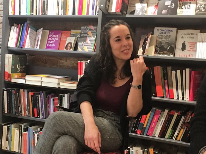 Marta F. Soldado en la presentació de 'La felicitat d'un pollastre a l'ast'