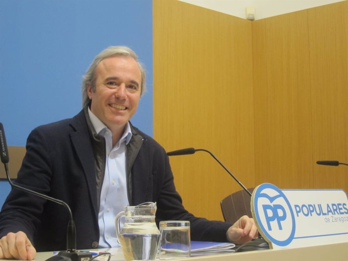 Jorge Azcón , concejal del PP       