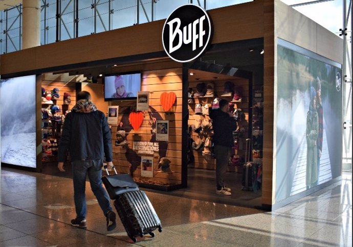 Tienda de Buff en el Aeropuerto de Barcelona