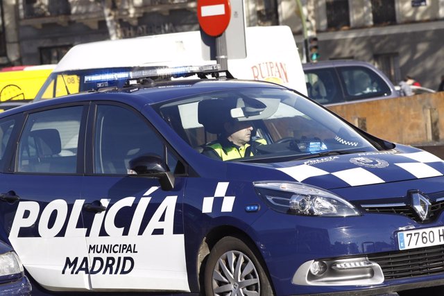 Coche de la policía municipal de Madrid