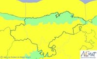 Cantabria permanece en aviso por nevadas y oleaje
