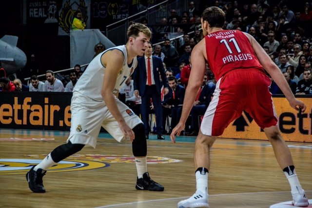 Luka Doncic Milutinov Real Madrid Olympiacos