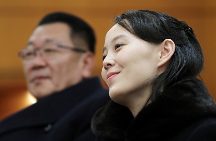 Delegación de Corea del Norte encabezada por Kim Yo-jong
