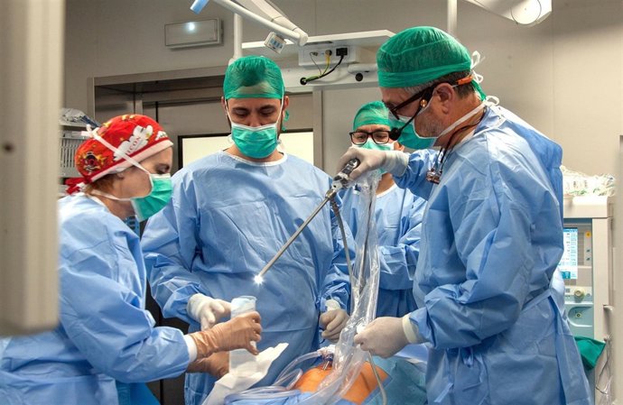 Médicos, operación