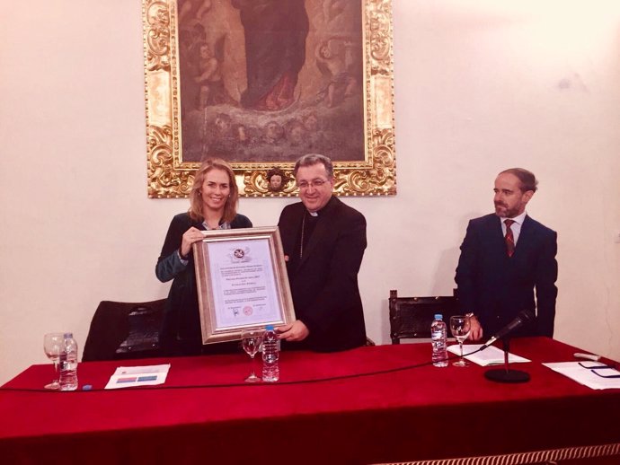 La Fundación Endesa recibe el premio 'Pedro Suárez'